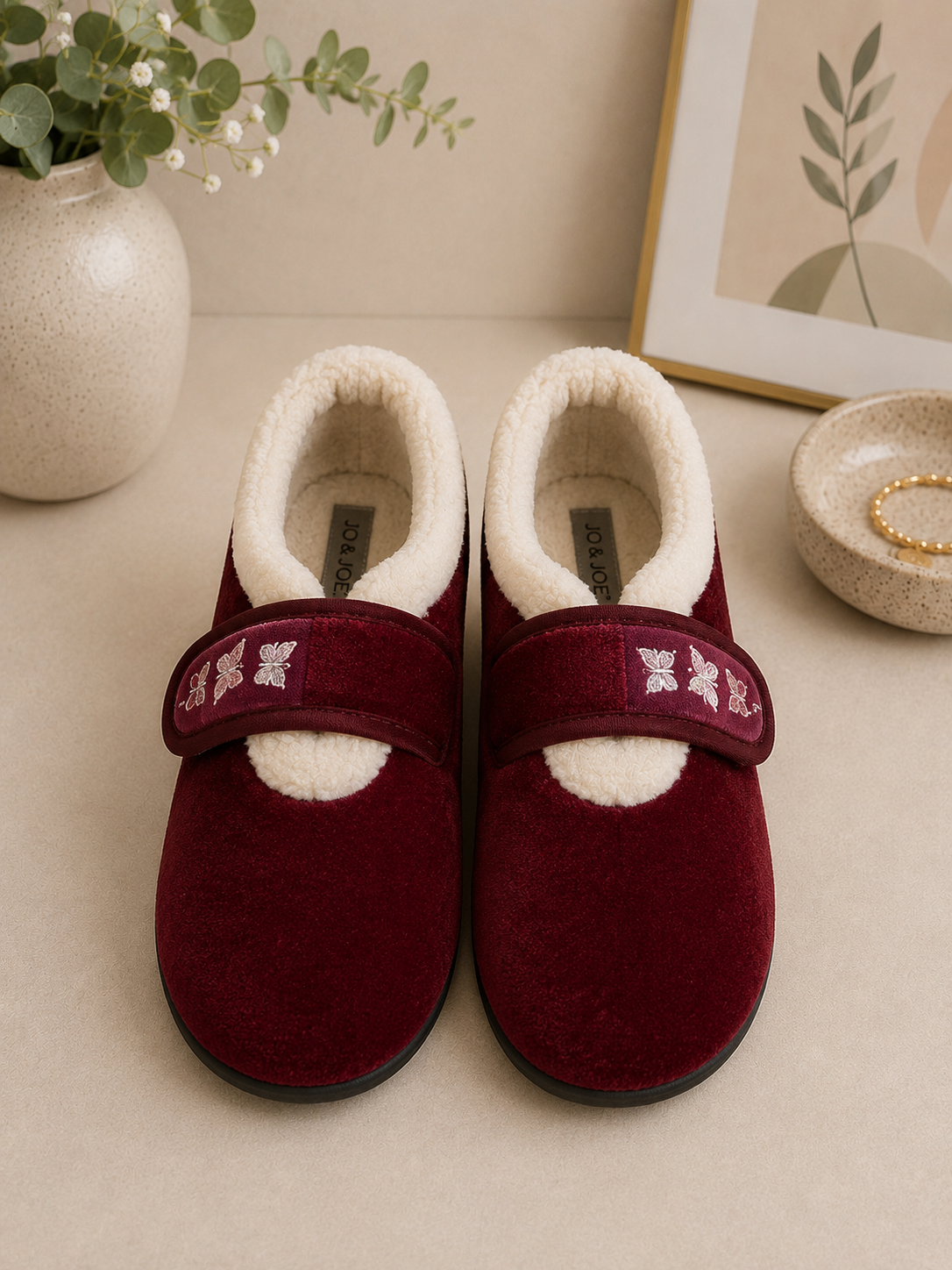 Ladies fur lined slippers