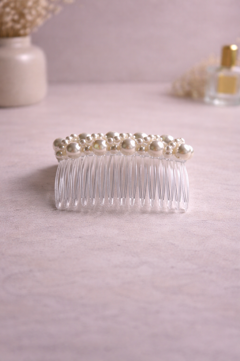Pearl hair slide