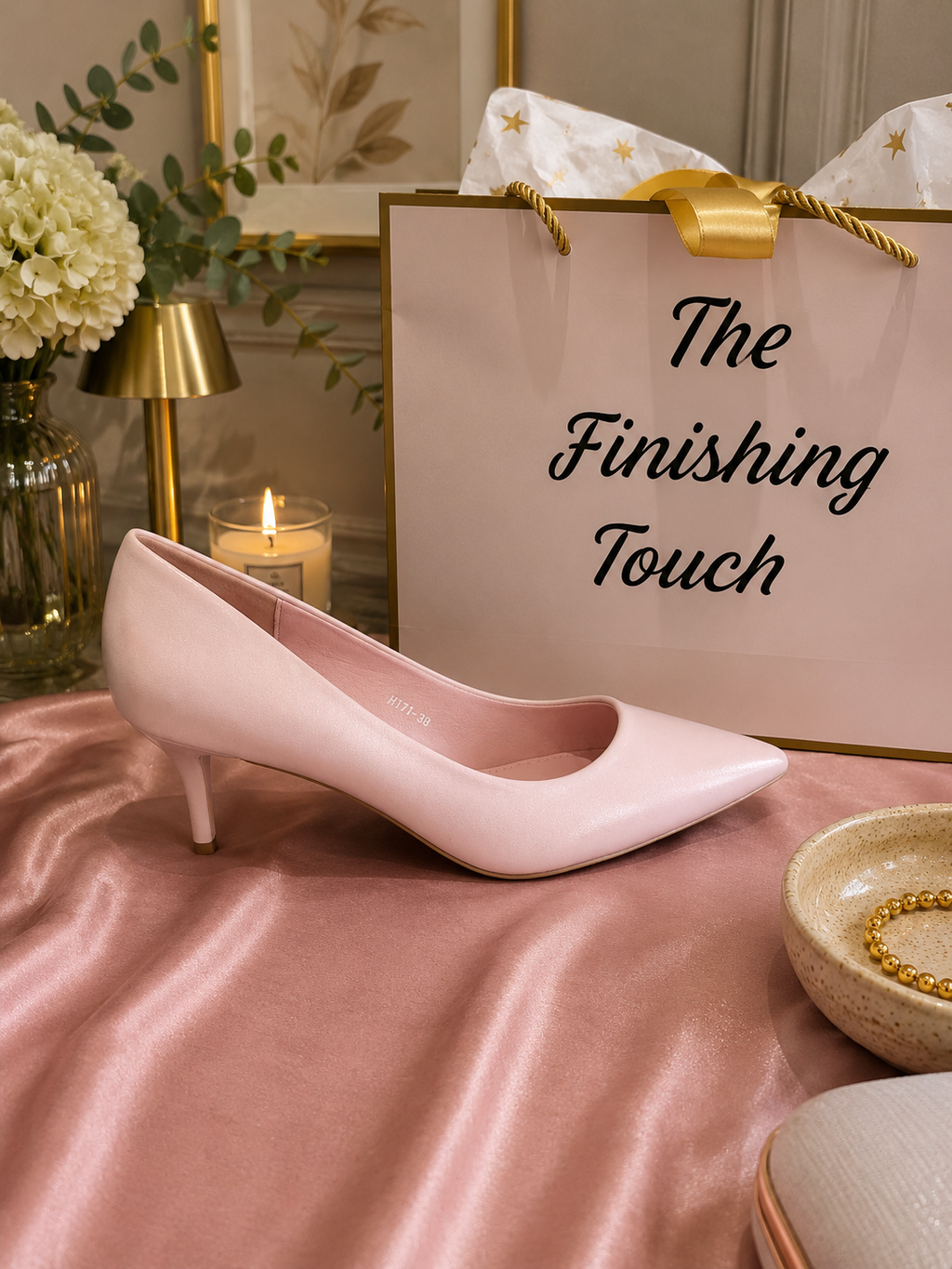 Patent pointed toe low heel
