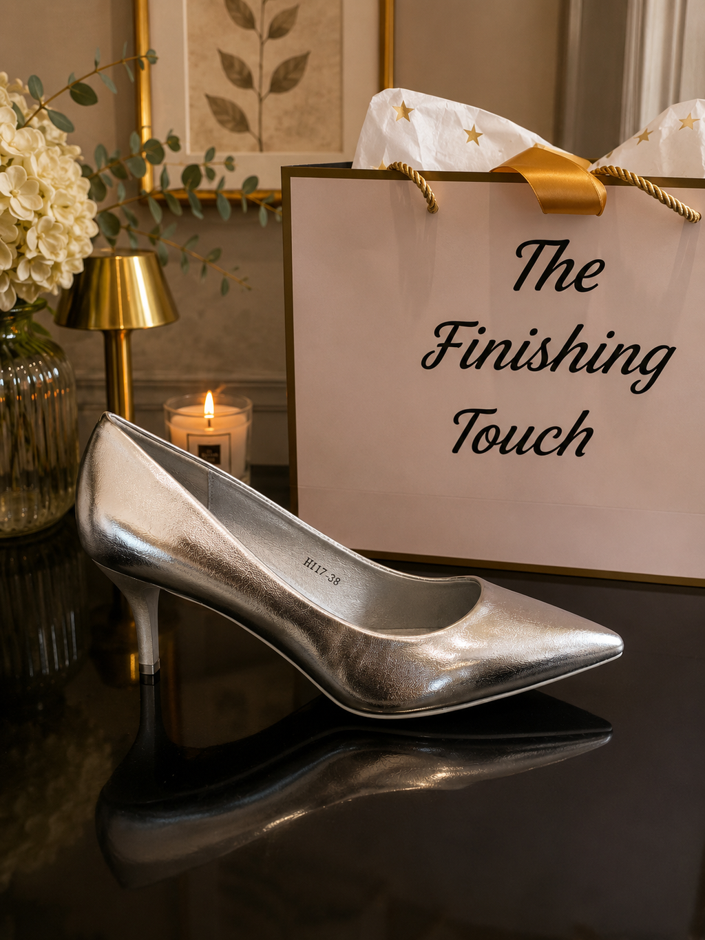 Patent pointed toe low heel