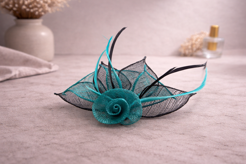 Rose clip in fascinator