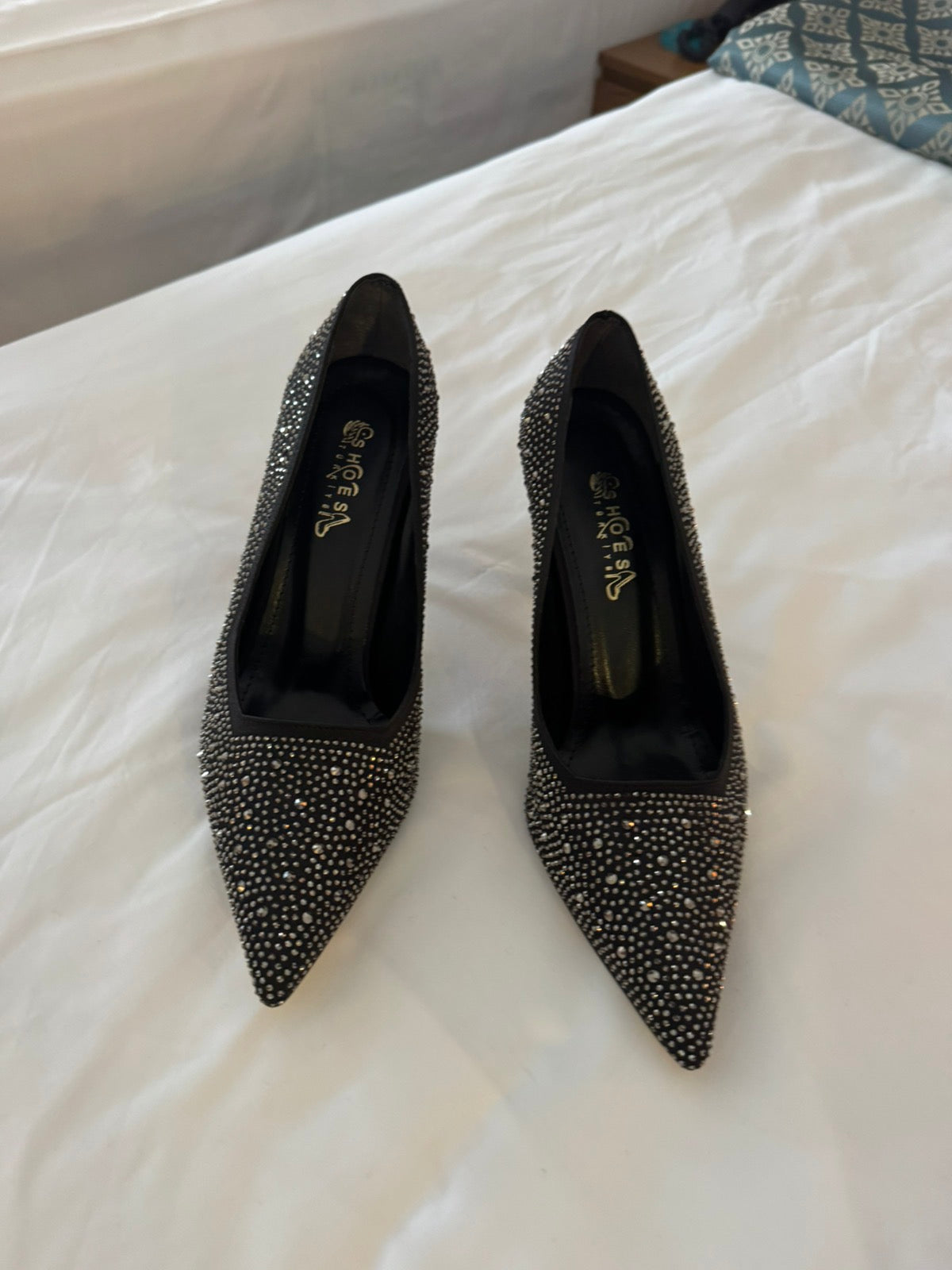 Diamanté Embellished Pointed High Heel
