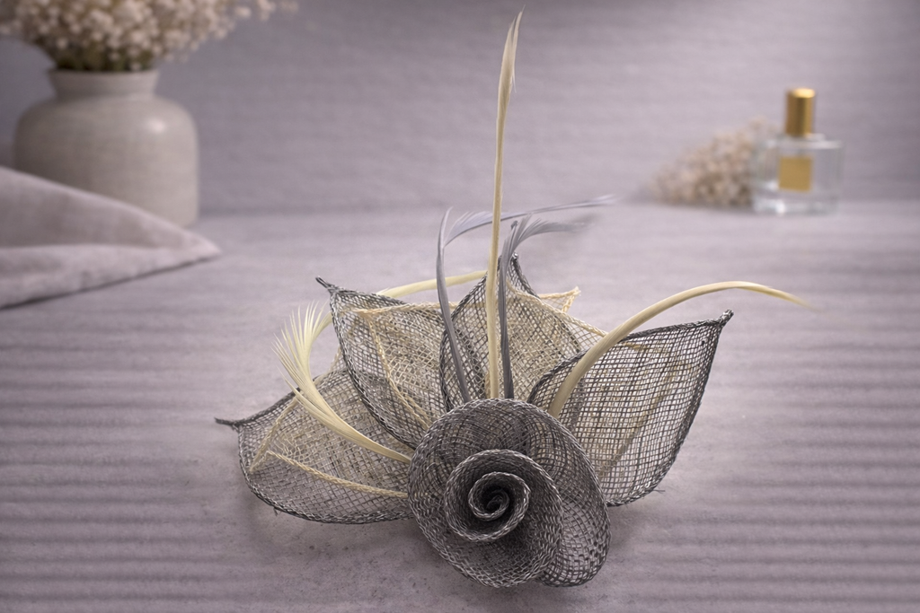 Rose clip in fascinator