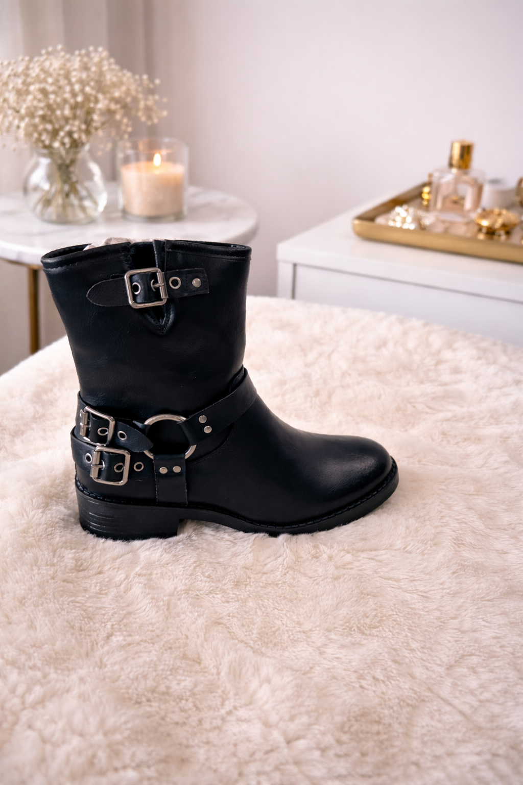Biker boots