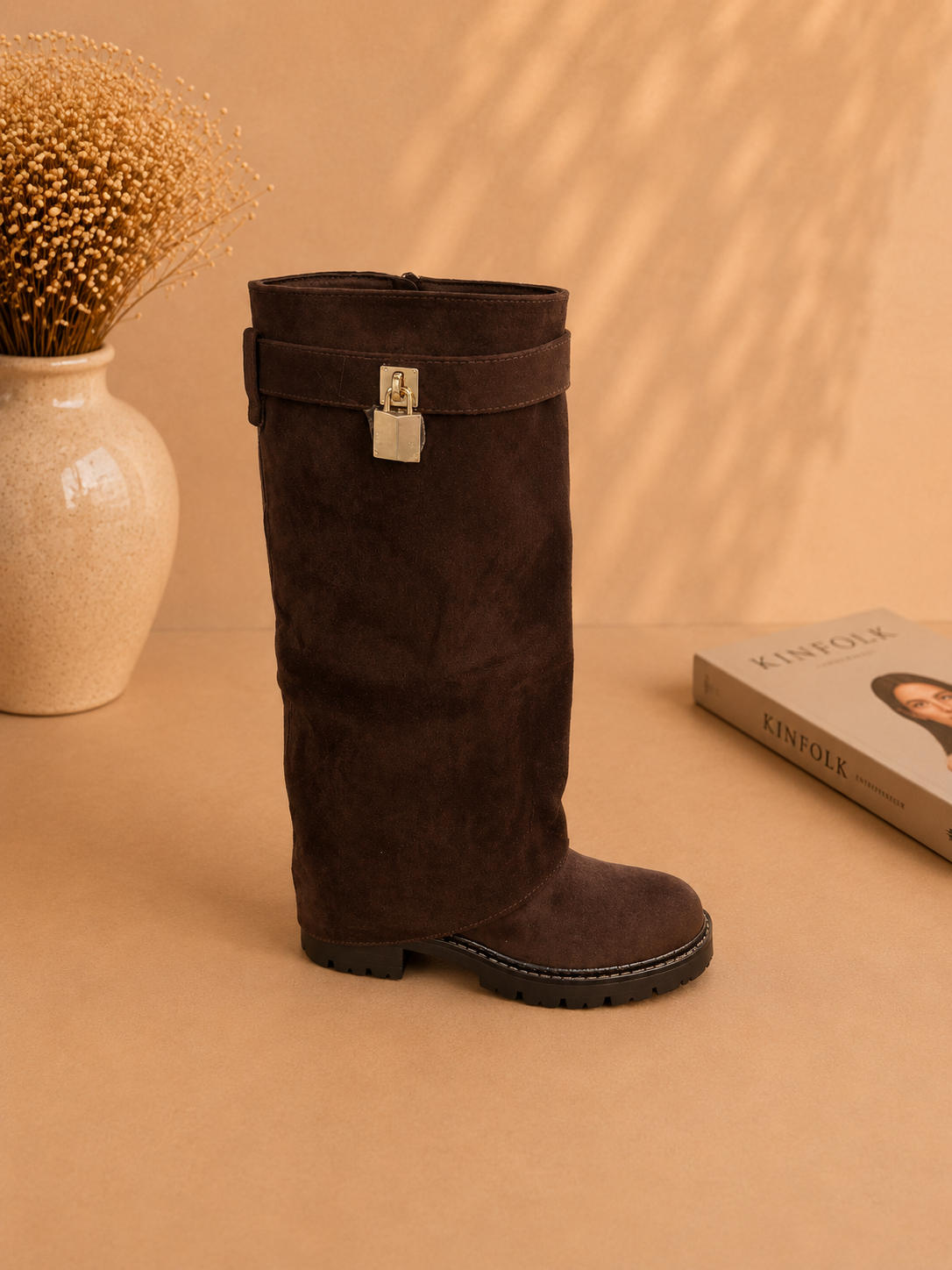 Flare rimmed knee high boots