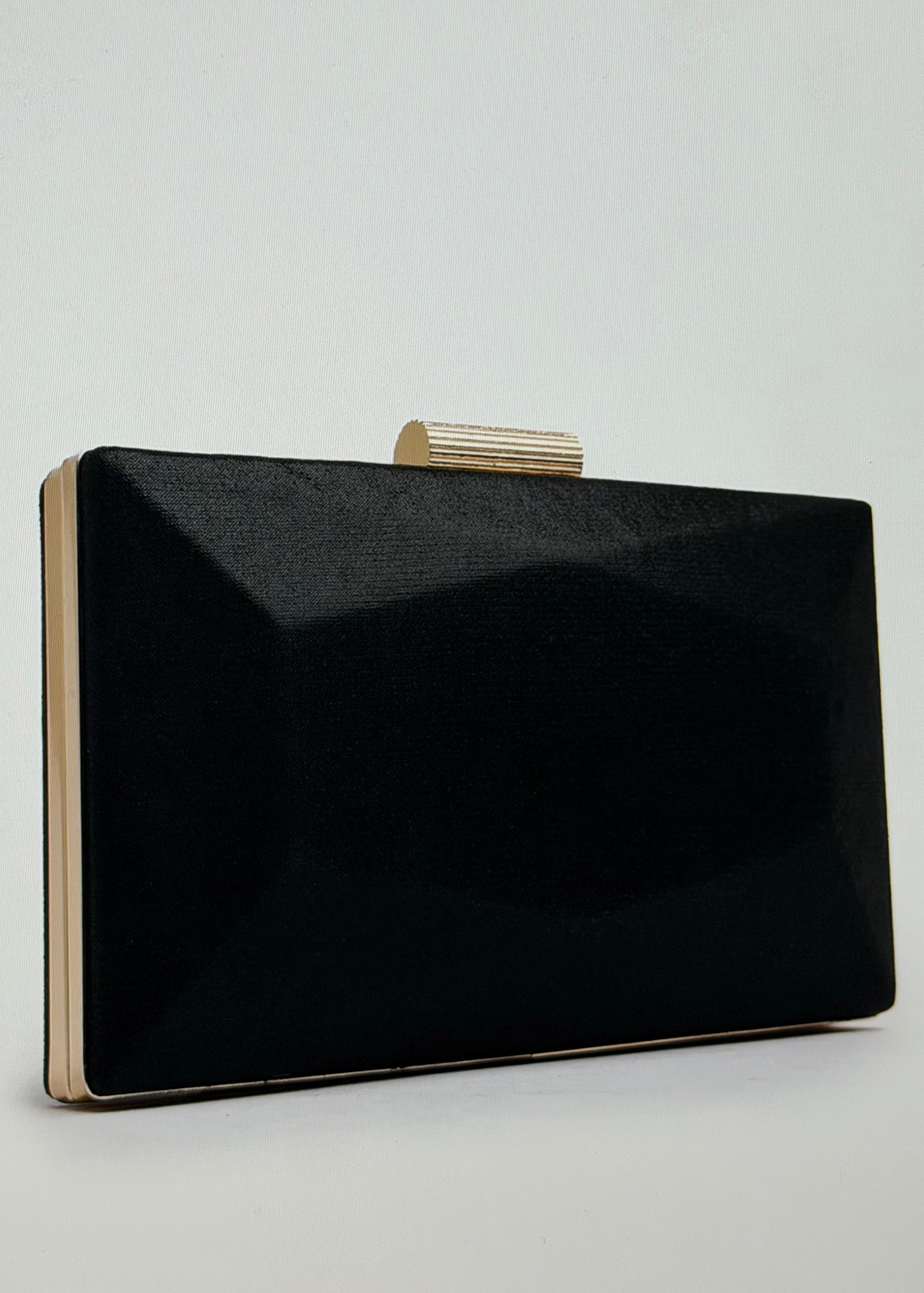 Box clutch