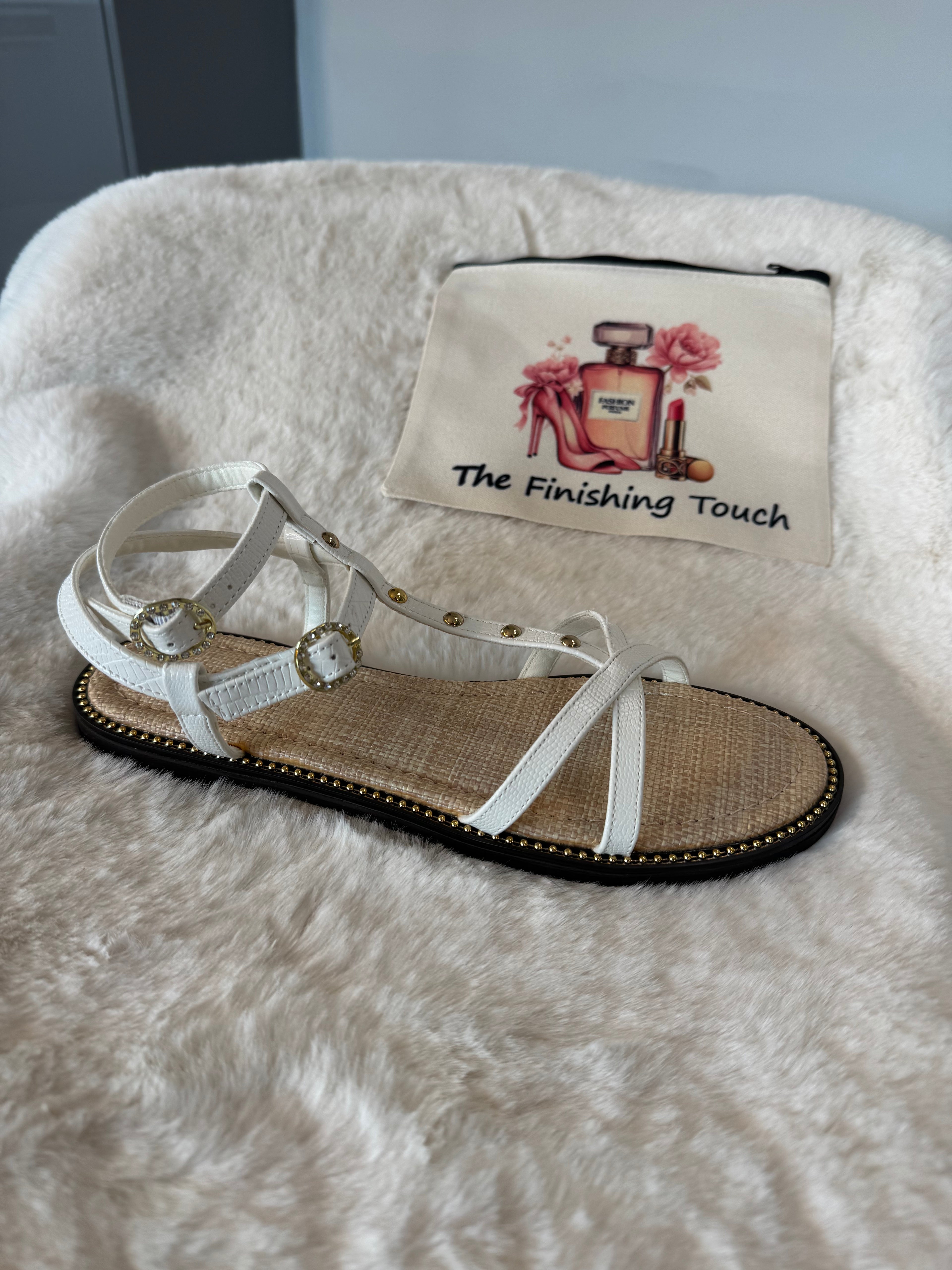 white Sandal flat