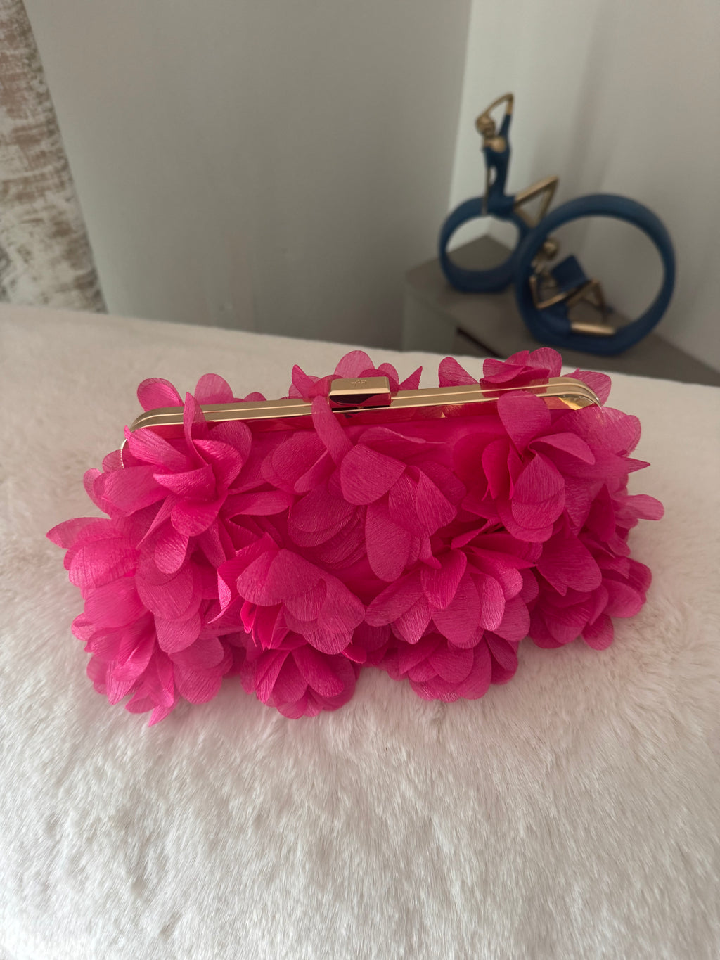 Ruffle Clutch bag