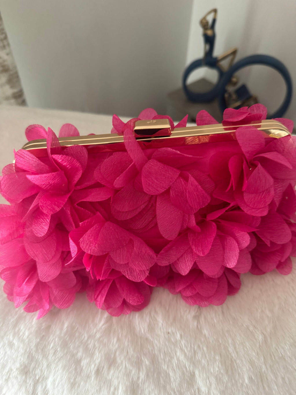 Ruffle Clutch bag