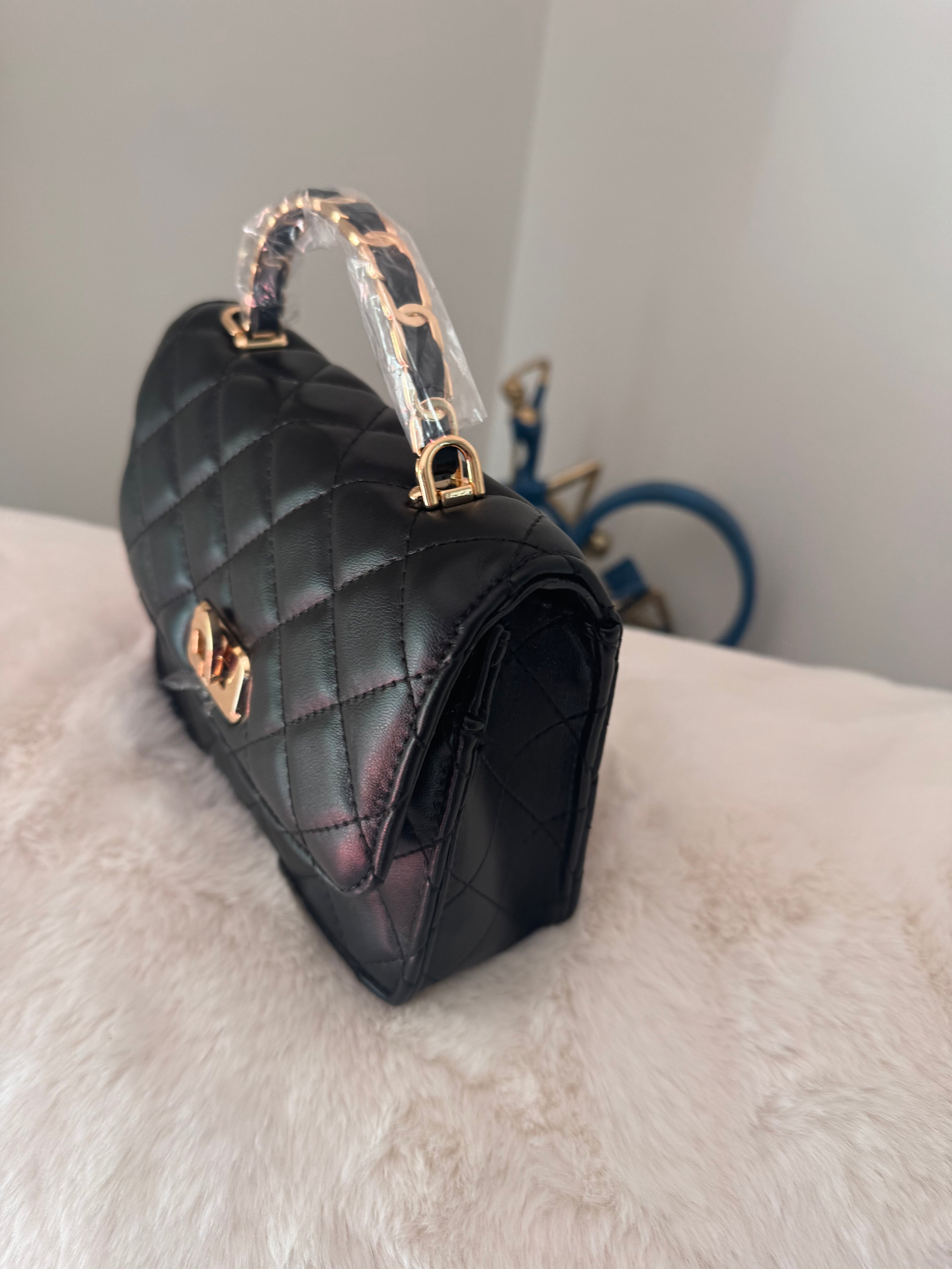 Quilted handbag