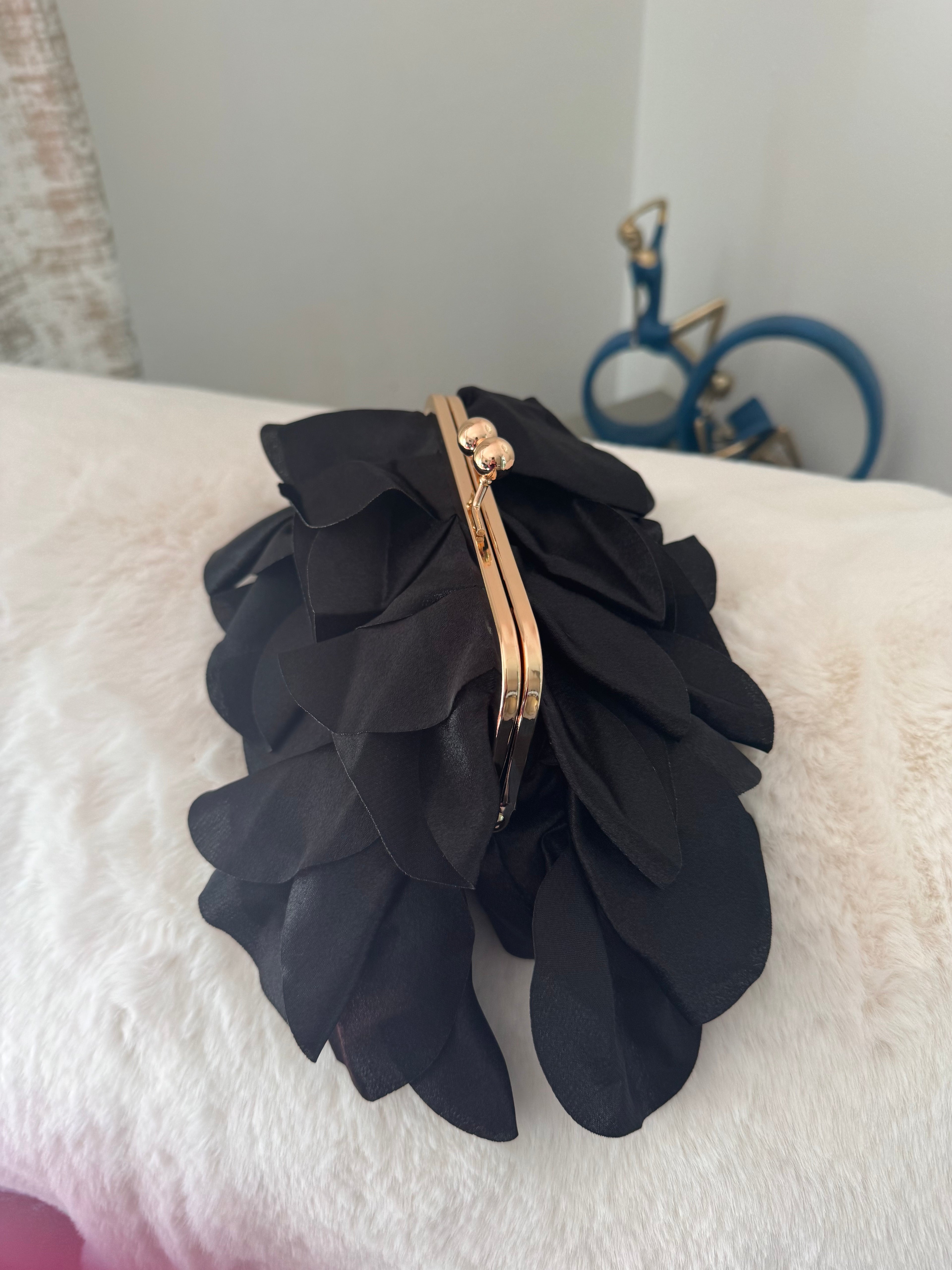Ruffle Clutch bag
