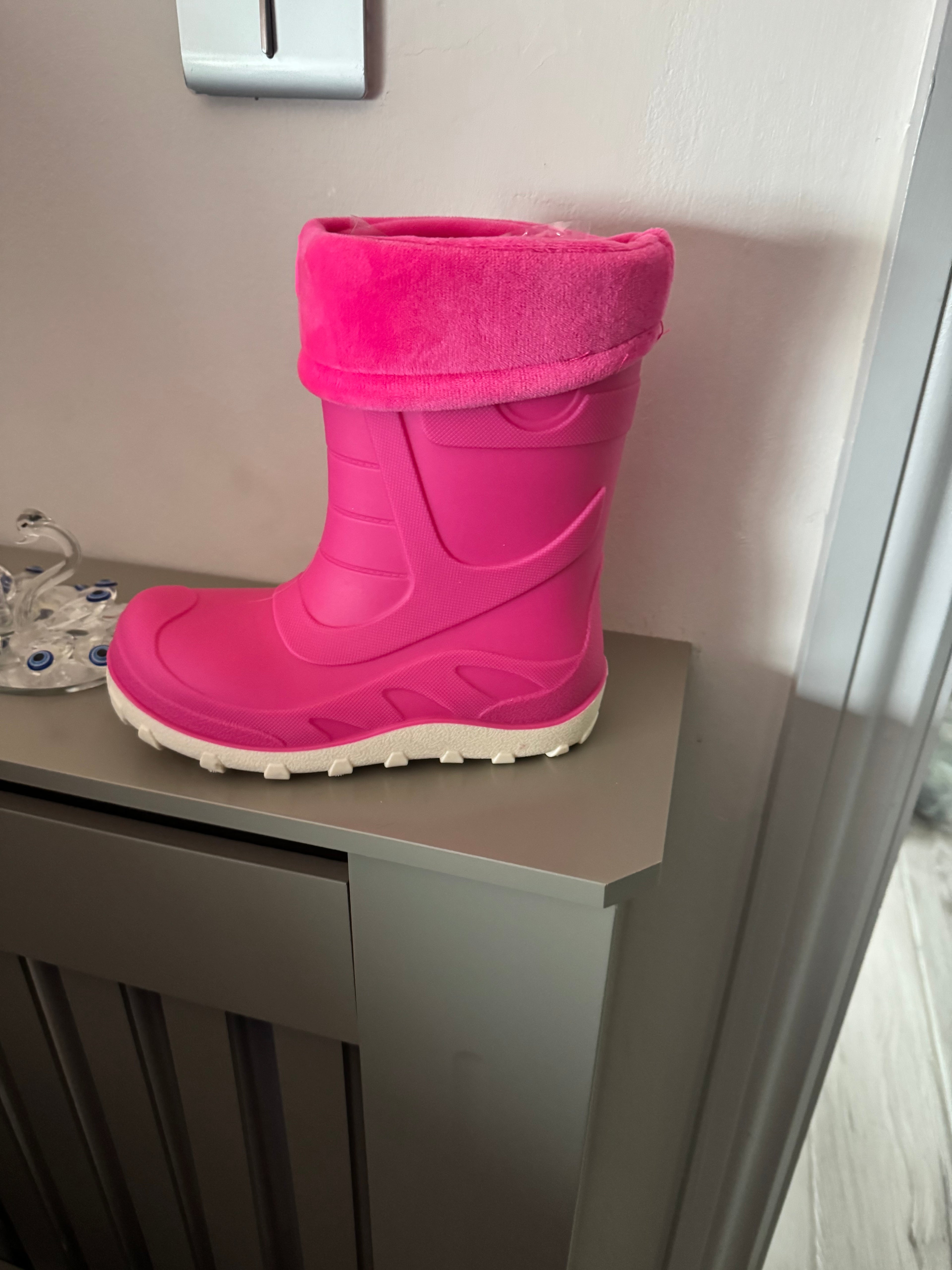 Children's wellie boots