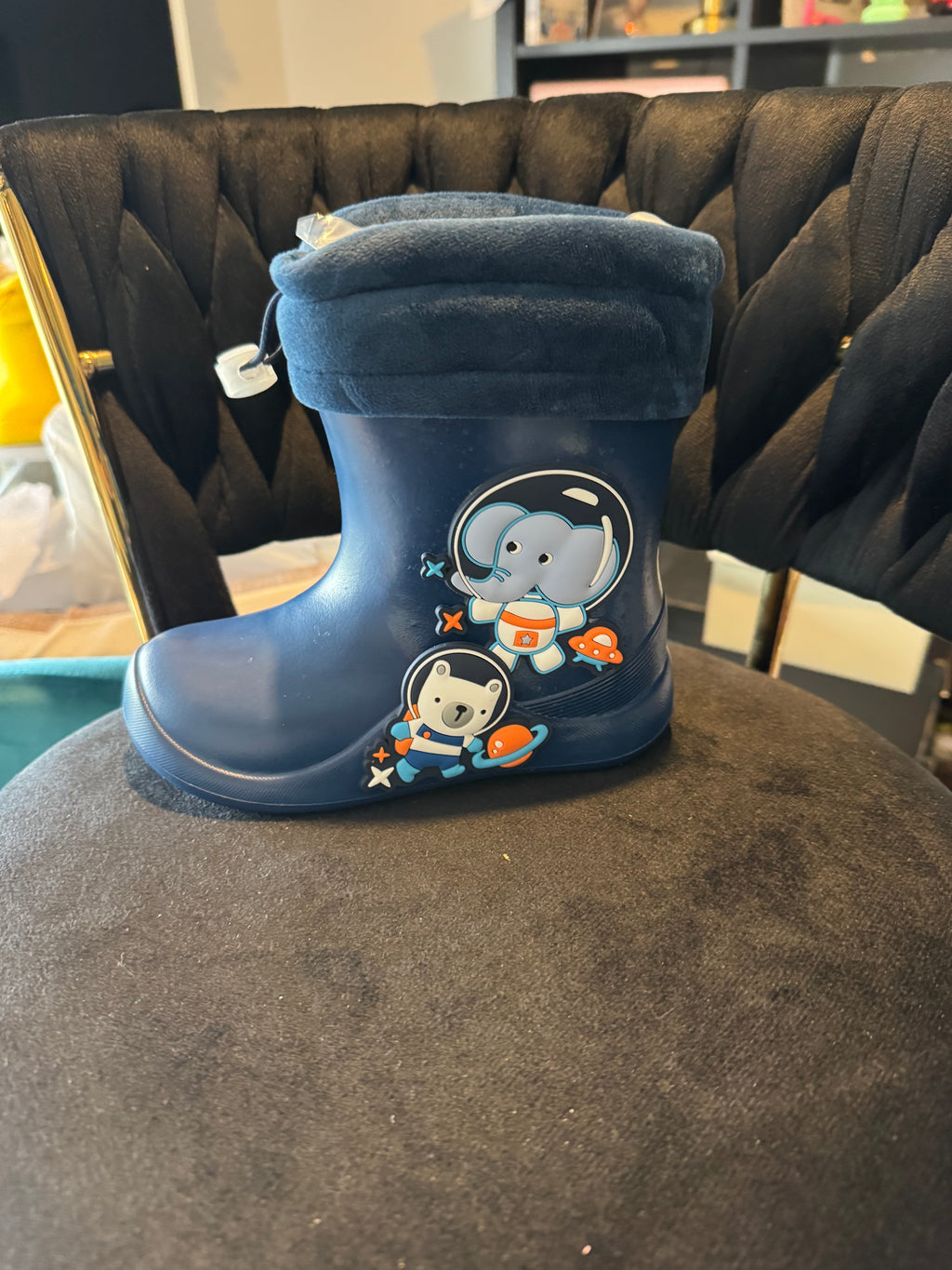 Children's wellie boots