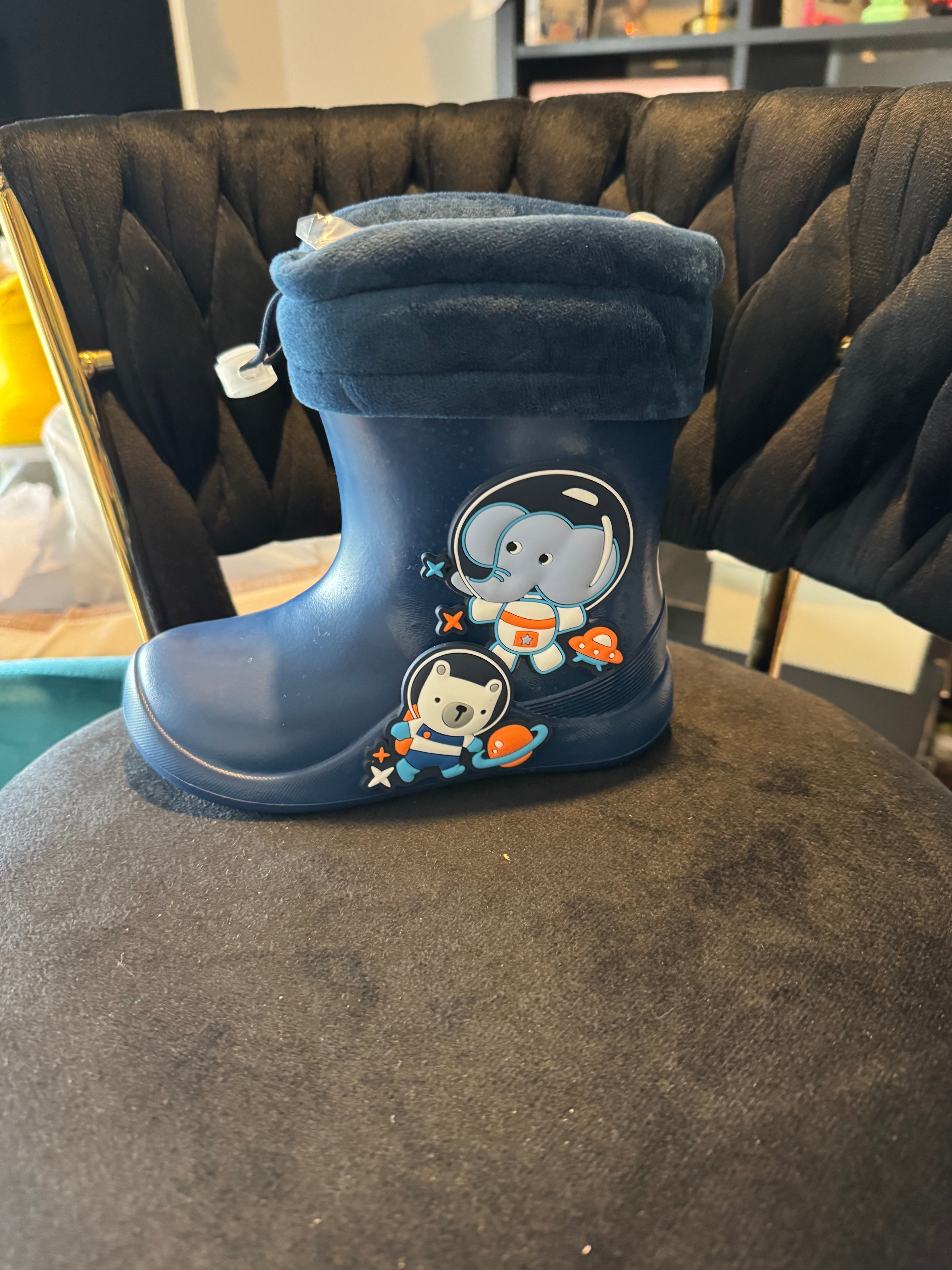 Children's wellie boots