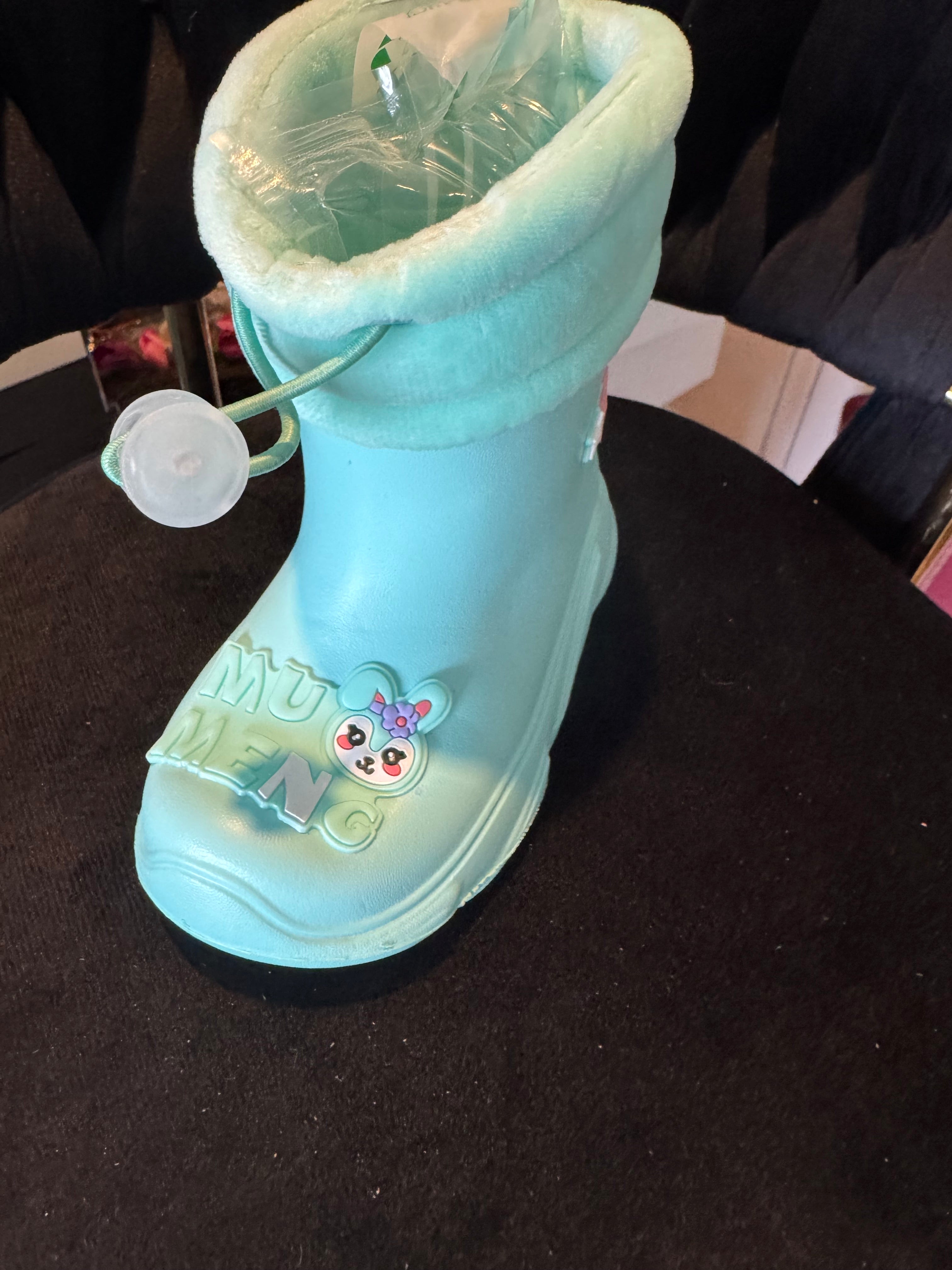 Children's wellie boots