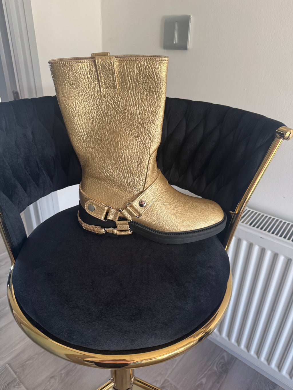 Flat Biker Boots
