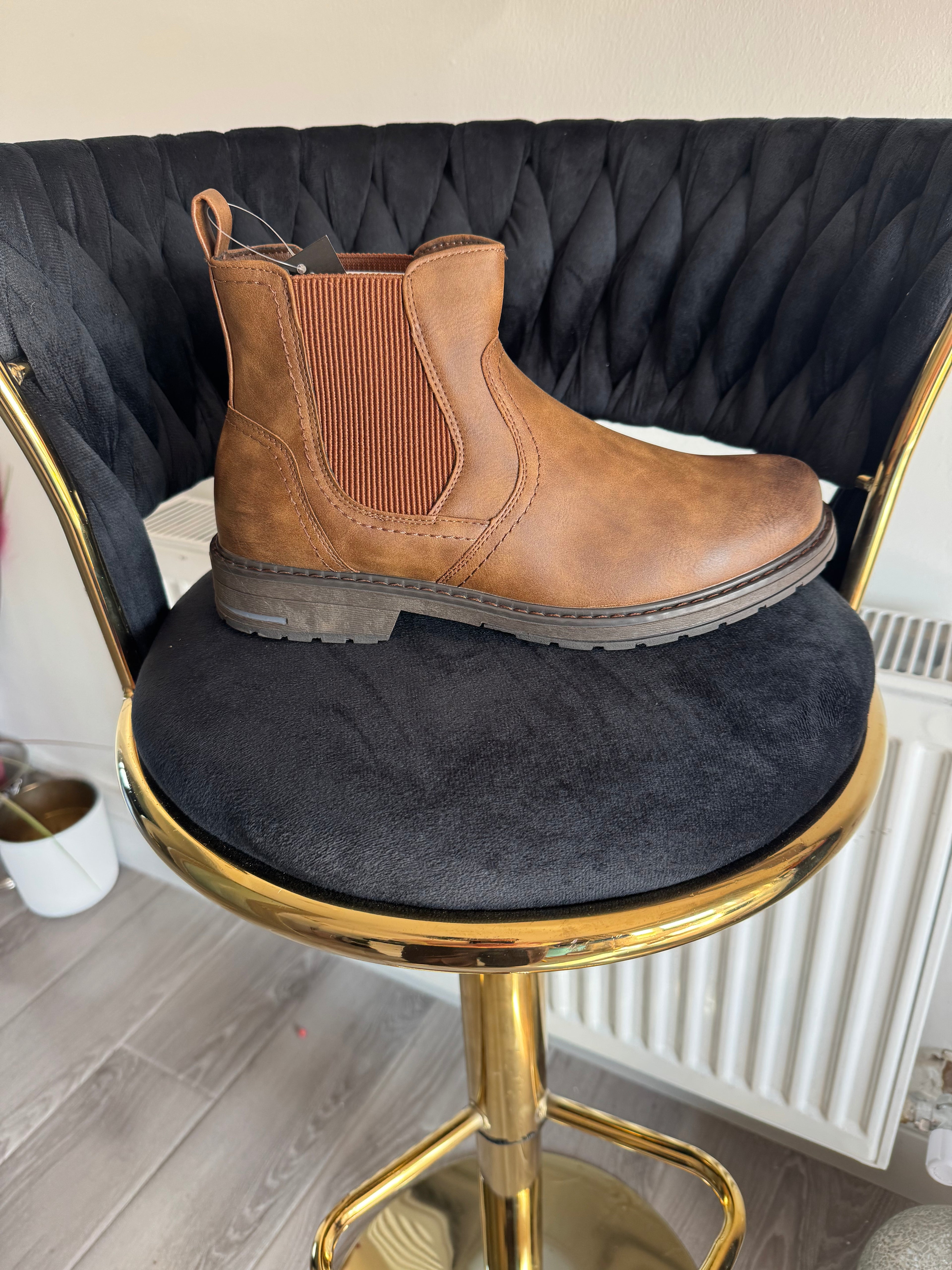 mens slip on boots