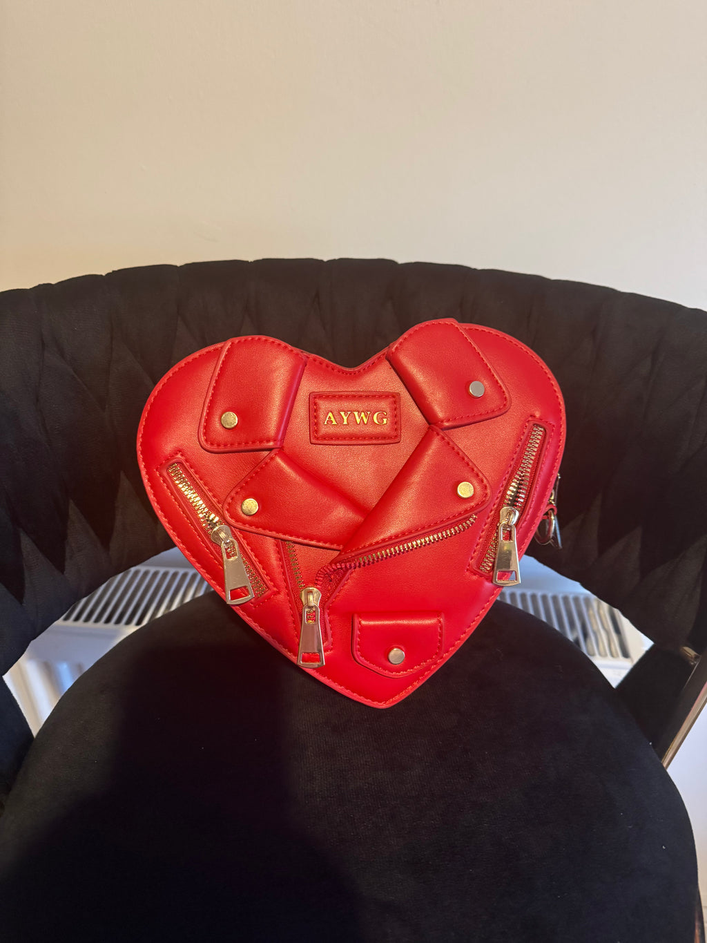 heart shape handbag