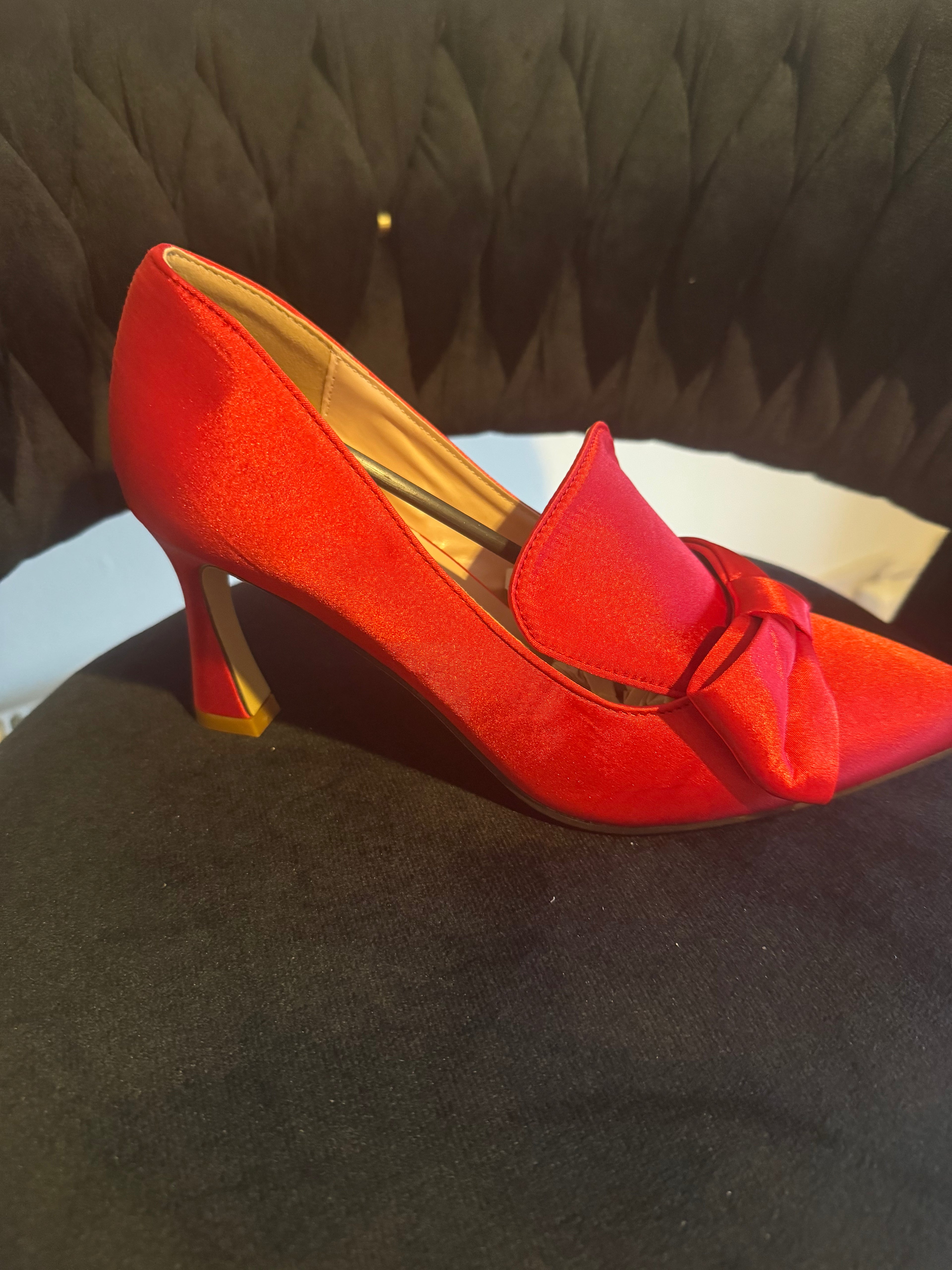 Bow detail satin high heel